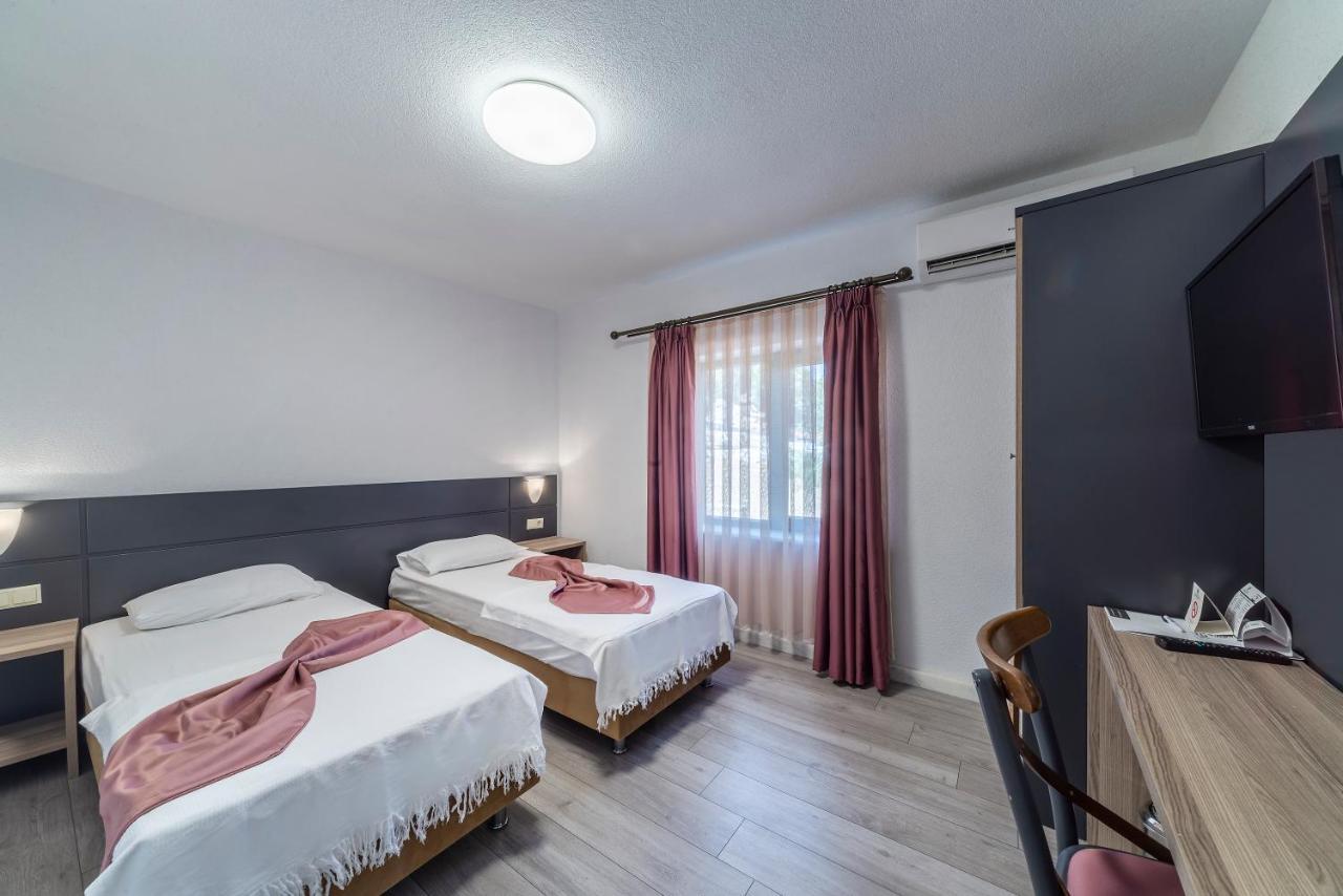 laden hotel bodrum Buitenkant foto